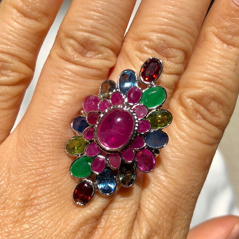 VINTAGE Mul-ti Gemstones Sterling Ring Size 8
